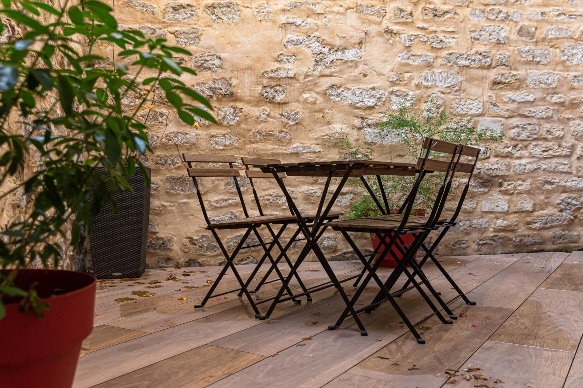 Parking Gratuit - Montmartre Charme & Patio Prive - Sacre-Coeur Metro Anvers Paris Luaran gambar